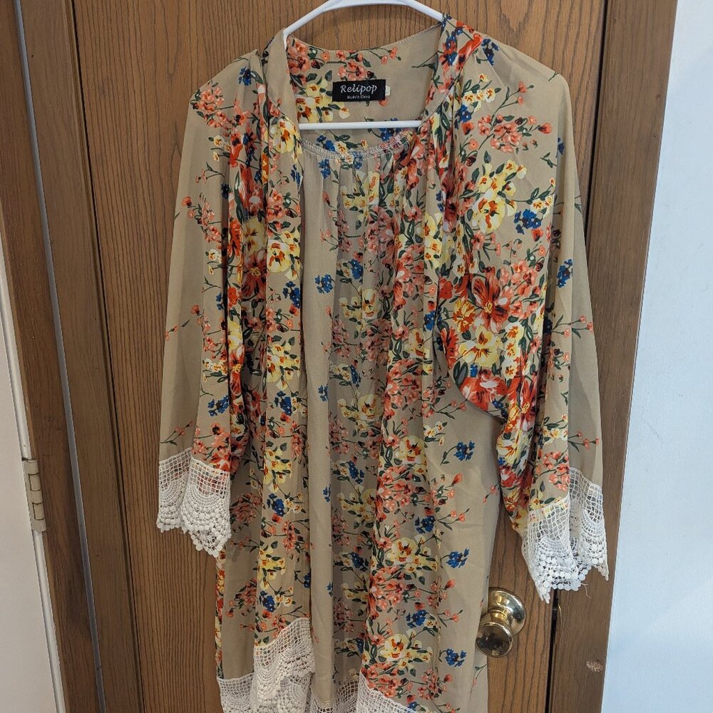 Relipop‎ Floral Beige Kimono Duster Cardigan with Lace Trim-L